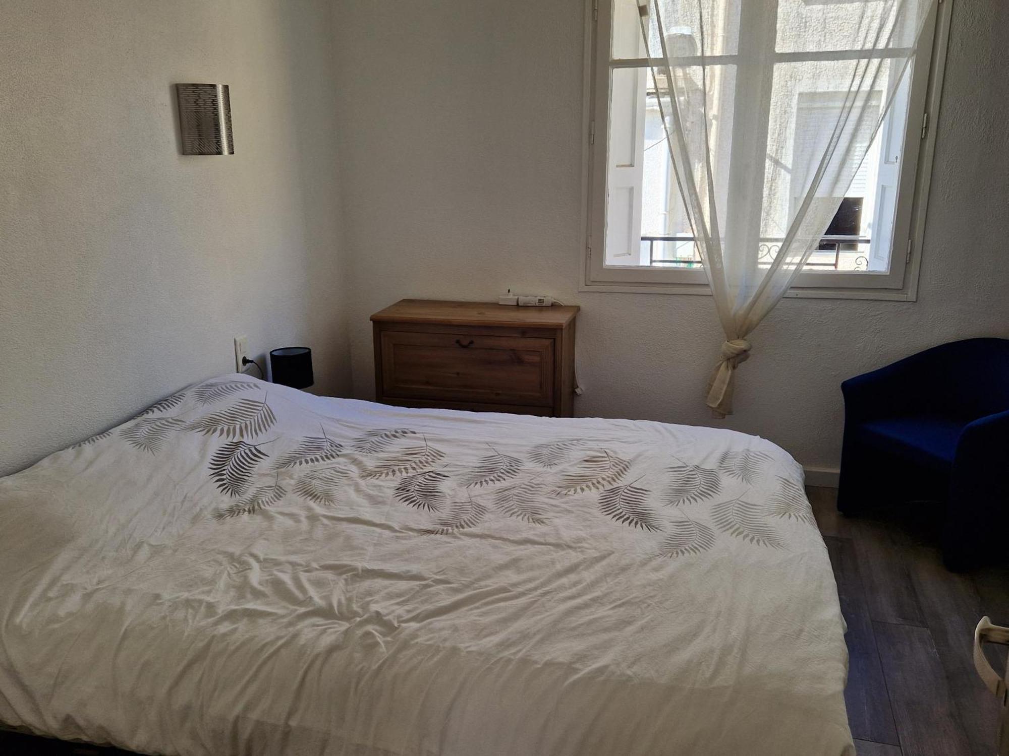 Appartement Avec Terrasse Saint Laurent De La Salanque Luaran gambar